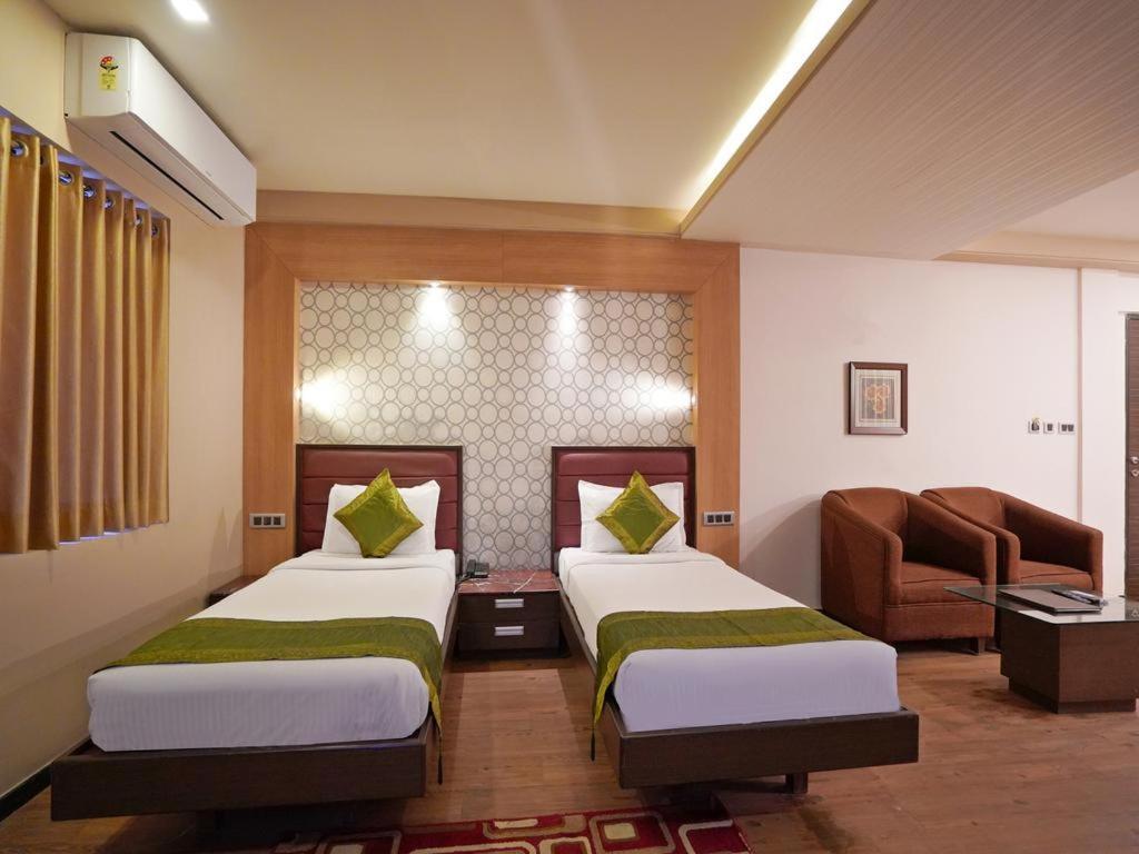 Gold Coast Beach Resort Puri Zewnętrze zdjęcie